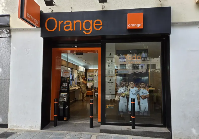 Tienda Orange Marbella