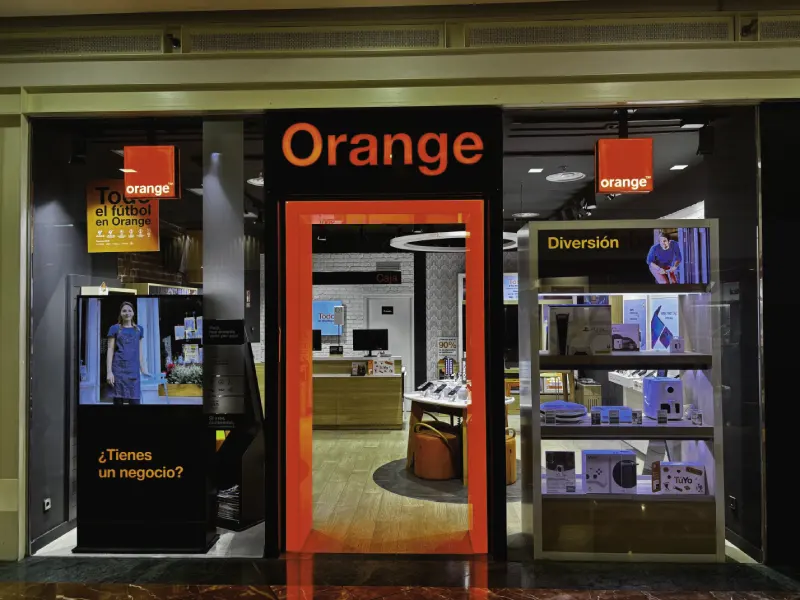 Tienda Orange CC Puerta Europa