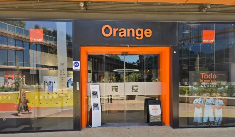 tienda Orange Torre Sevilla