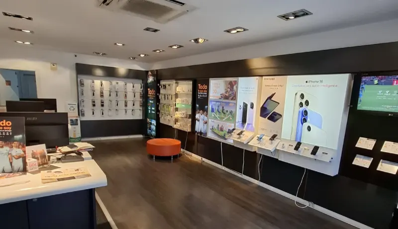 tienda Orange Carmona