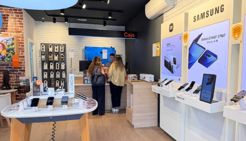 Tienda Orange Benalmádena