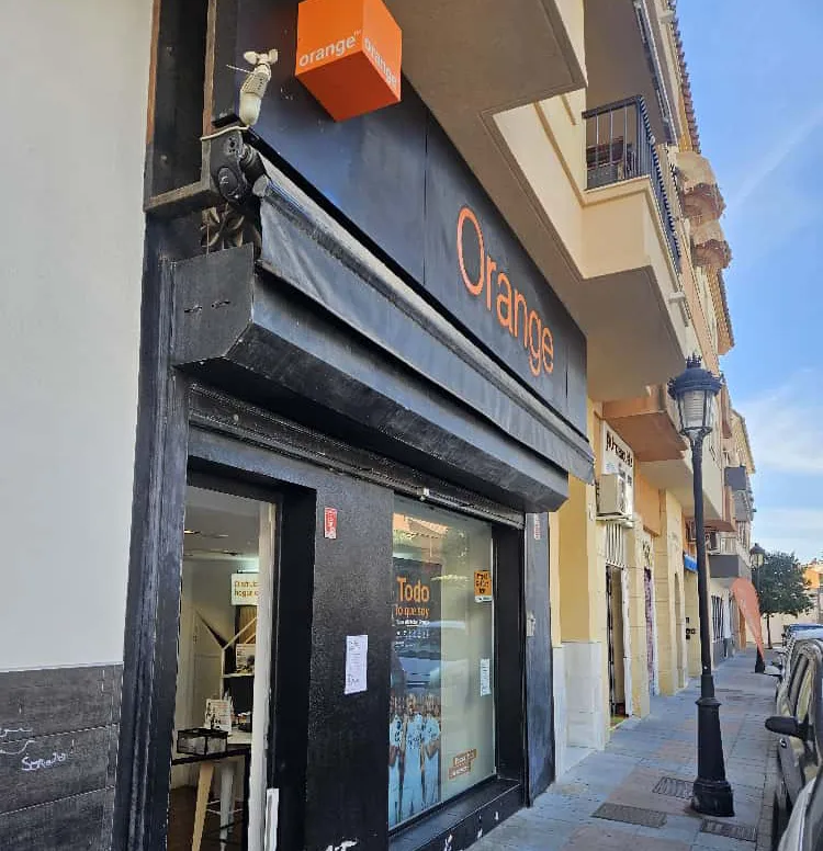 Tienda Orange Manilva