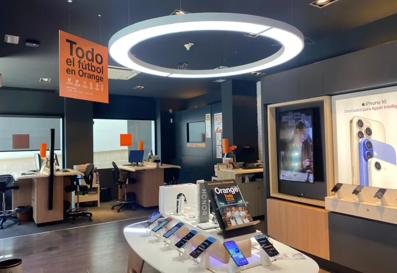 Tienda Orange Marchena