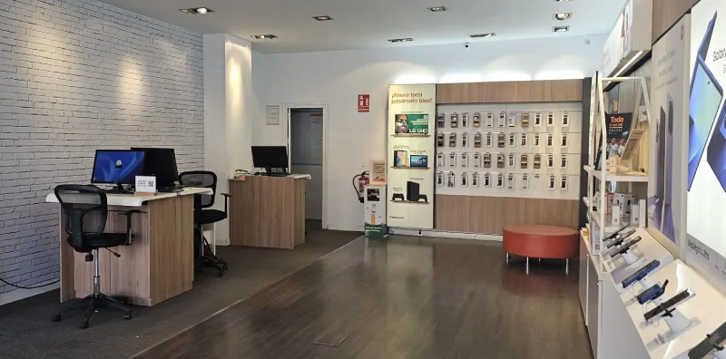 Tienda Orange Montequinto