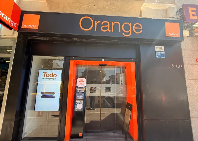 Tienda Orange Zafra