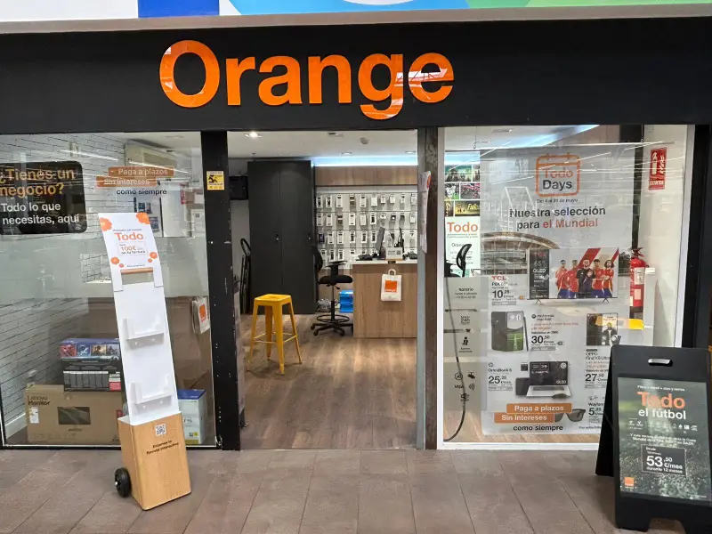 Tienda Orange CC Carrefour Los Barrios (Cádiz)