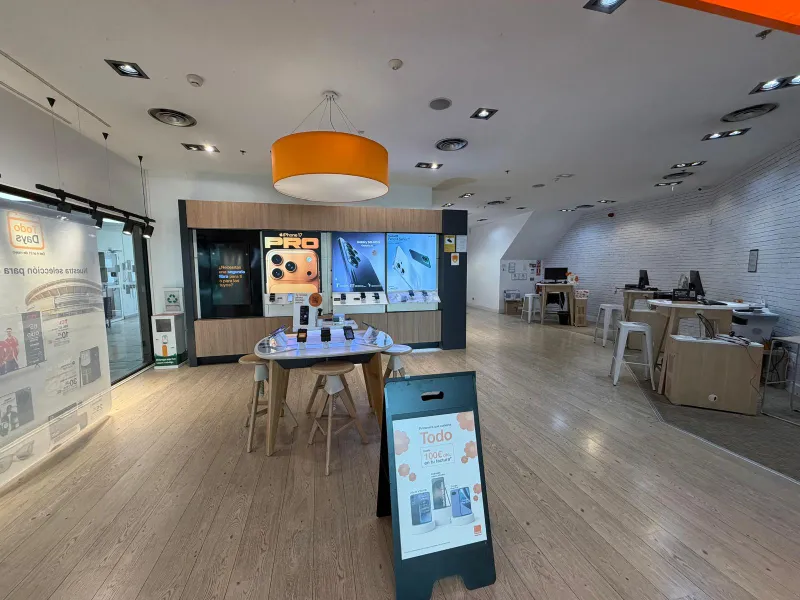 Tienda Orange Alcampo Granada