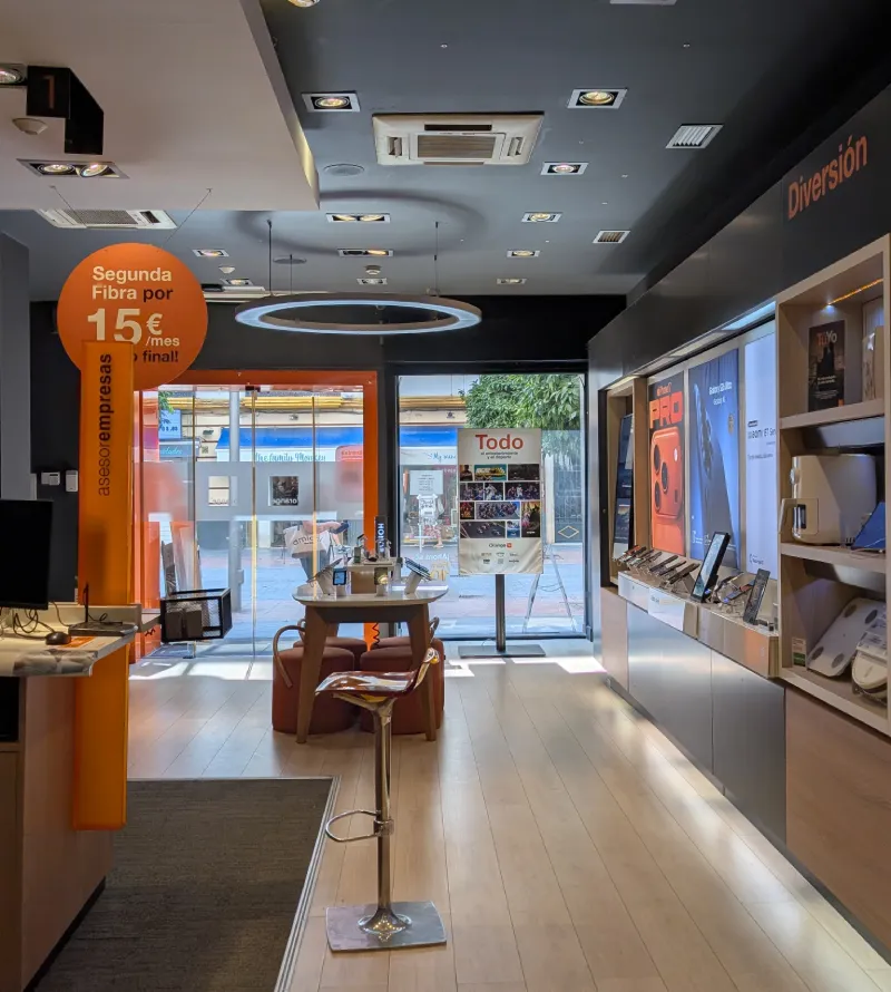 Tienda Orange Calle Asunción