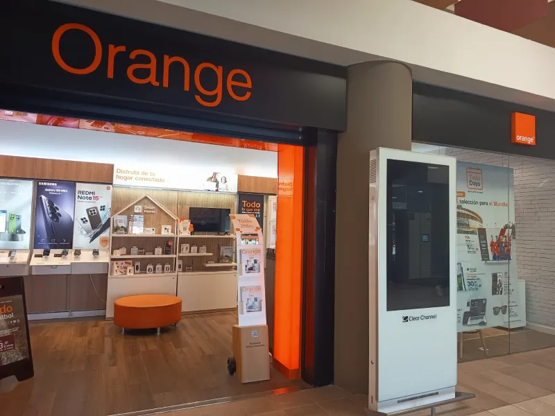 Tienda Orange Carrefour Granada