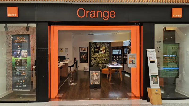 Tienda Orange Torremolinos