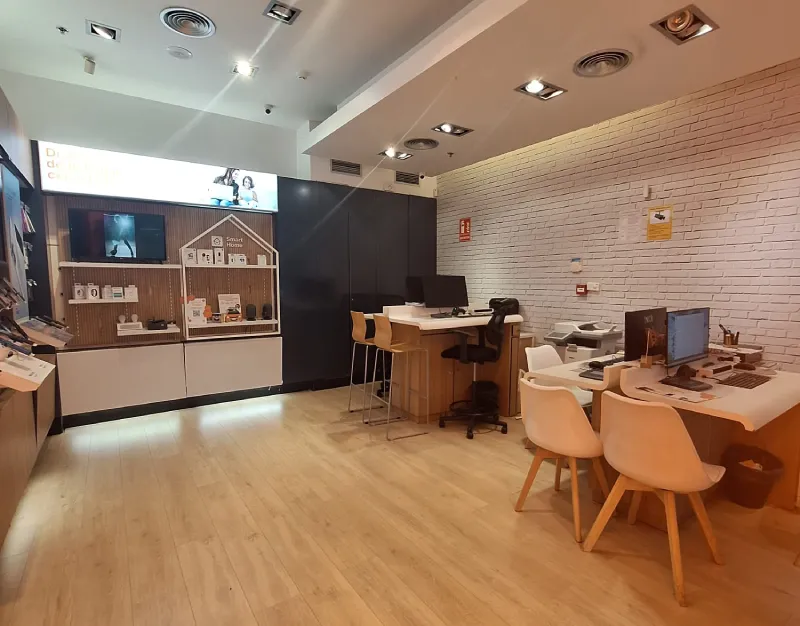 Tienda Orange CC La Cañada - Marbella