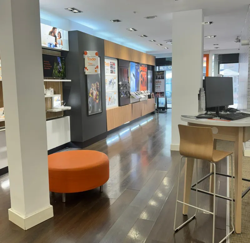 Tienda Orange Puente Genil